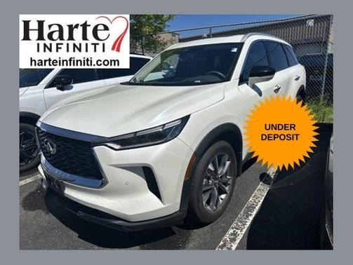 Majestic White 2023 INFINITI QX60 LUXE