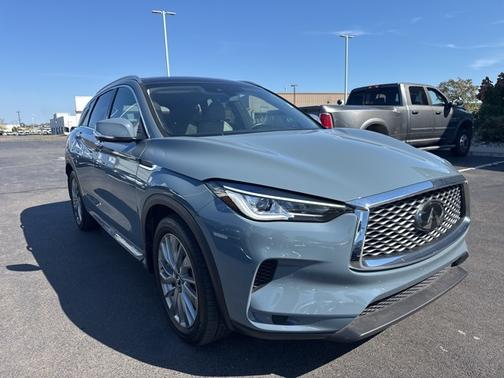 2024 INFINITI QX50 LUXE