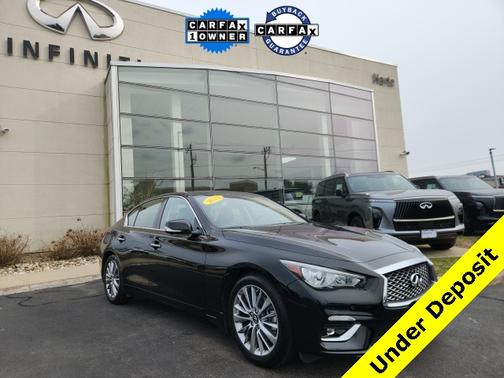 2022 INFINITI Q50 LUXE