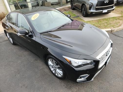 2022 INFINITI Q50 LUXE