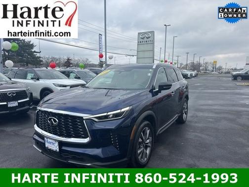 2022 INFINITI QX60 LUXE