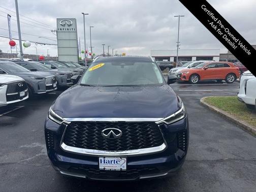 2022 INFINITI QX60 LUXE