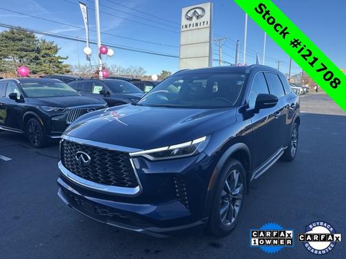 2022 INFINITI QX60 LUXE