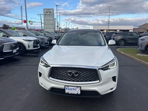 2023 INFINITI QX50 LUXE