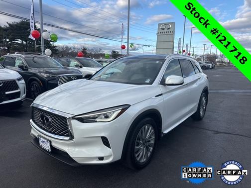 2023 INFINITI QX50 LUXE