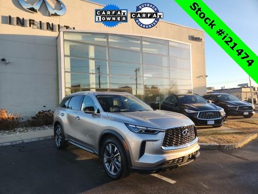 2023 INFINITI QX60 LUXE