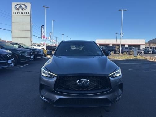 2022 INFINITI QX50 LUXE