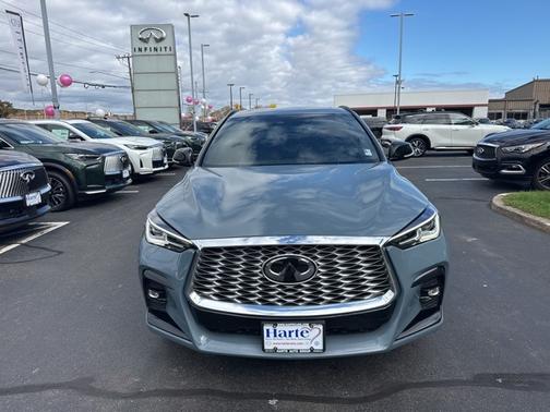 2023 INFINITI QX55 LUXE