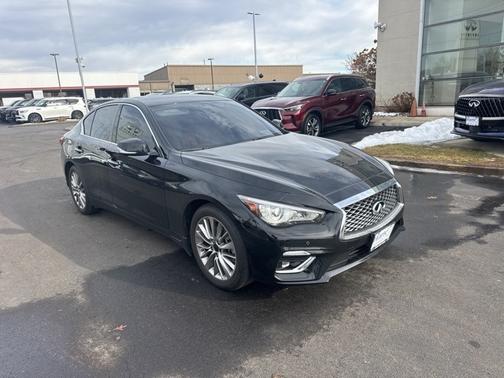 2024 INFINITI Q50 LUXE