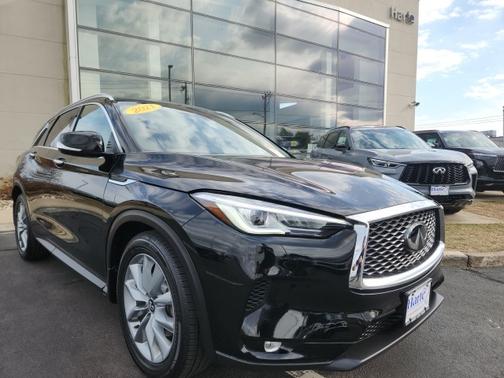 2021 INFINITI QX50 LUXE