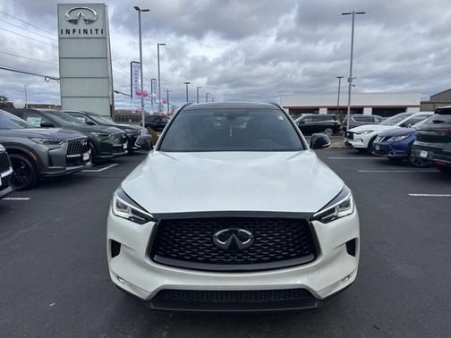 2022 INFINITI QX50 LUXE