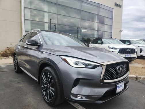 2021 INFINITI QX50 LUXE