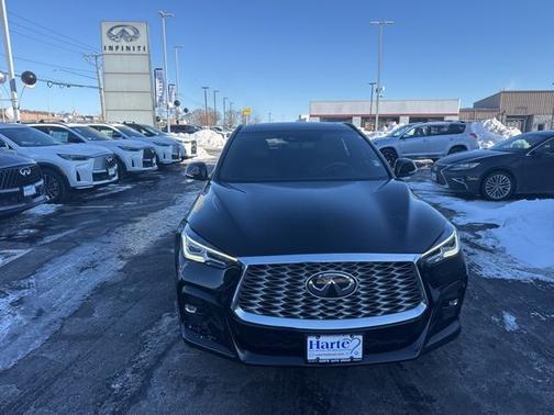 2023 INFINITI QX55 LUXE