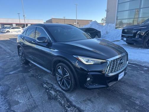 2023 INFINITI QX55 LUXE
