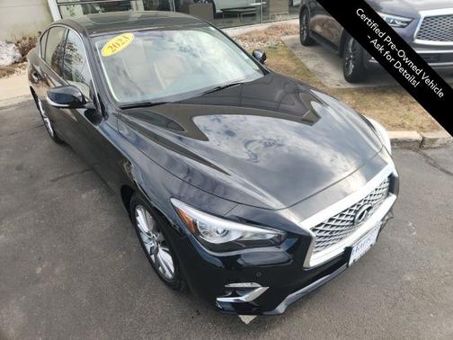 2023 INFINITI Q50 LUXE