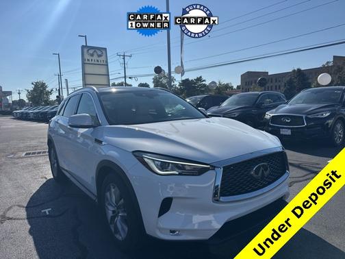 2022 INFINITI QX50 LUXE