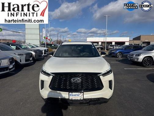 2025 INFINITI QX60 LUXE