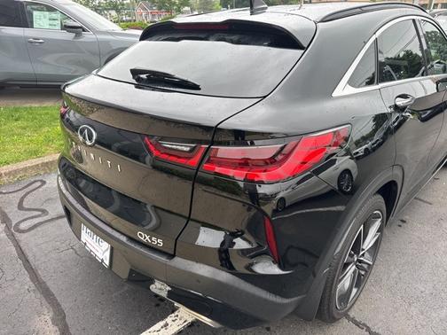 2022 INFINITI QX55 ESSENTIAL