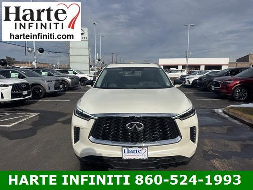 2024 INFINITI QX60 LUXE