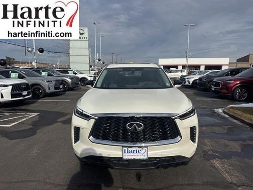 2024 INFINITI QX60 LUXE