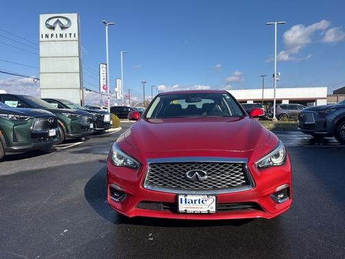 2022 INFINITI Q50 LUXE