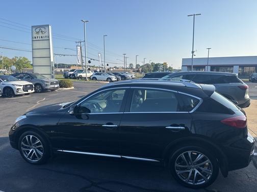 2017 INFINITI QX50 Base