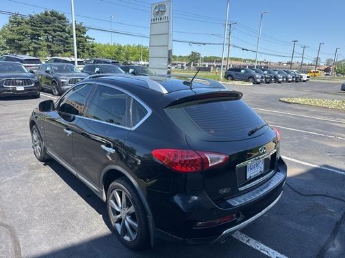 2017 INFINITI QX50 Base