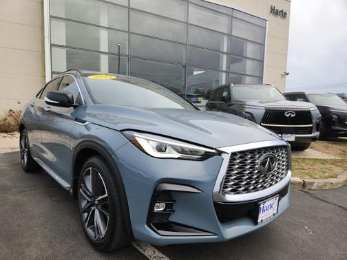 2023 INFINITI QX55 LUXE