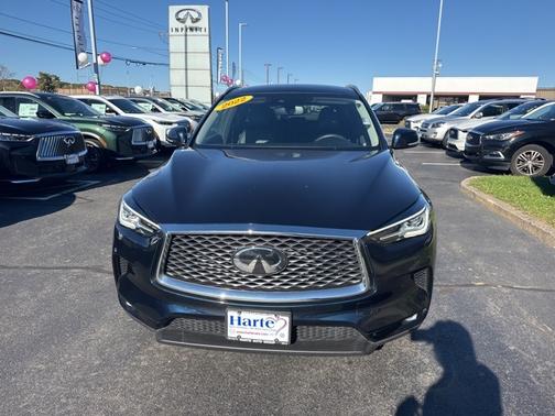 2022 INFINITI QX50 LUXE