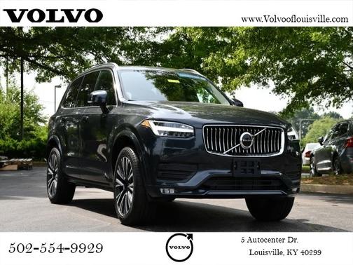 2022 Volvo XC90 T6 AWD Momentum 6 Seater
