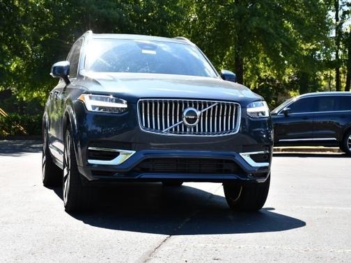 2024 Volvo XC90 Recharge Plug-In Hybrid T8 Plus Bright 7-Seater