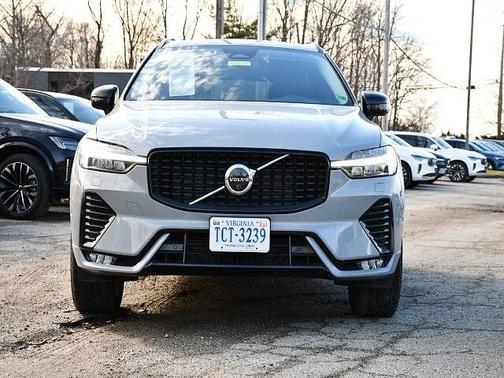 2025 Volvo XC60 Plus