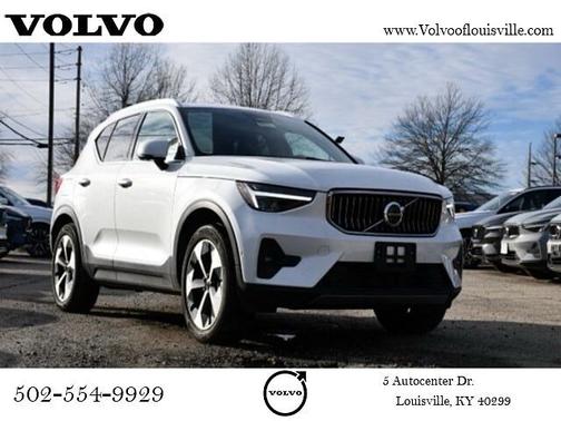 2025 Volvo XC40 Plus