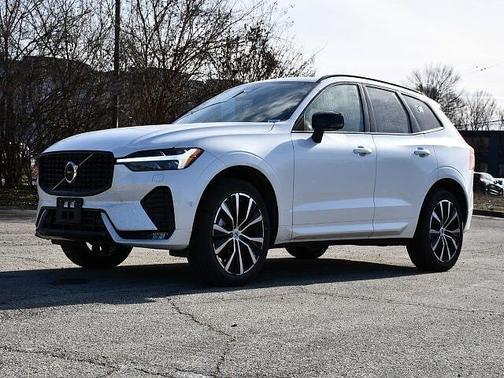 2025 Volvo XC60 Plus