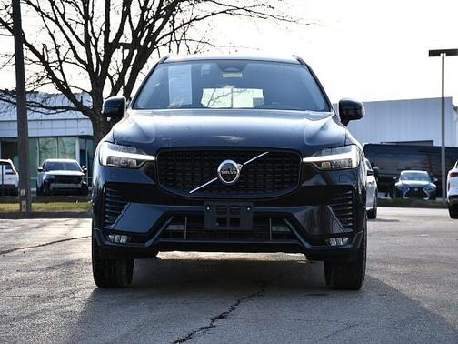 2025 Volvo XC60 Plus