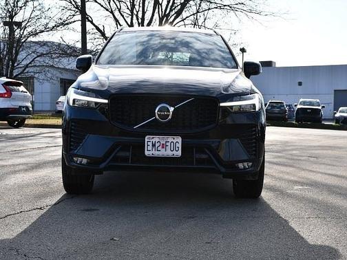 2025 Volvo XC60 Plus
