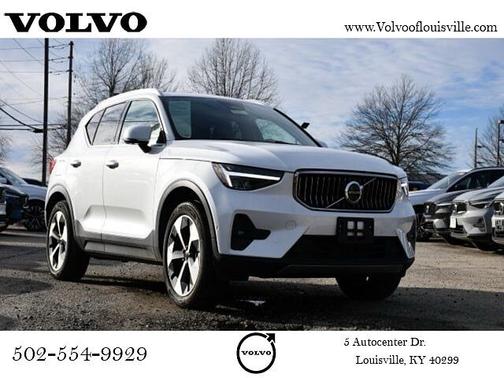 2025 Volvo XC40 Plus
