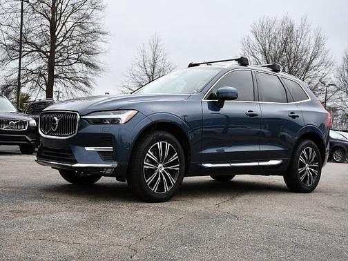2022 Volvo XC60 B6 AWD Inscription