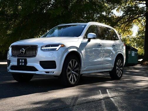 2023 Volvo XC90 Core