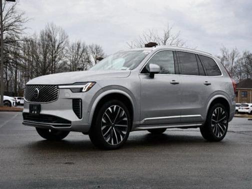 2025 Volvo XC90 Plus