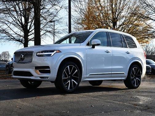 2024 Volvo XC90 Plus