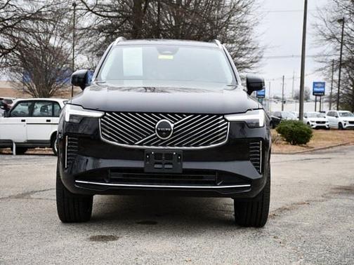 2025 Volvo XC90 Plus