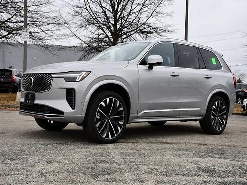 2025 Volvo XC90 Plus