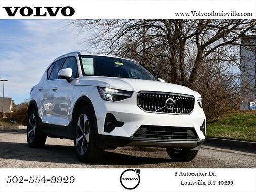 2025 Volvo XC40 Plus