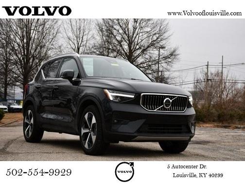 2025 Volvo XC40 Plus