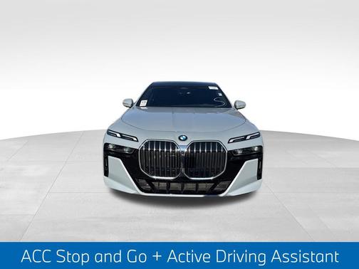 2025 BMW 740 xDrive