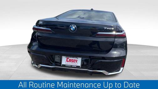 2025 BMW 750e i xDrive