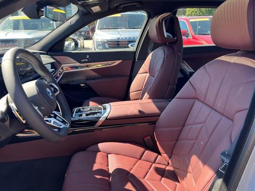 2026 BMW i7 eDrive50