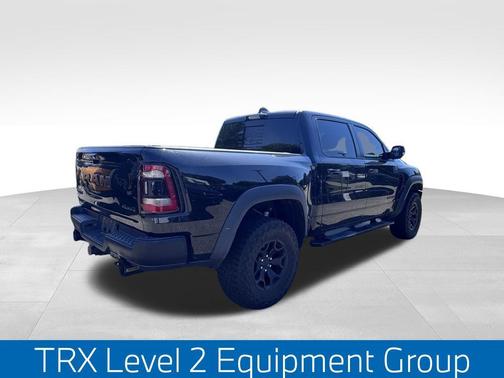 Diamond Black Crystal Pearlcoat 2022 RAM 1500 TRX