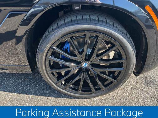 Black Sapphire Metallic 2026 BMW X6 M60i